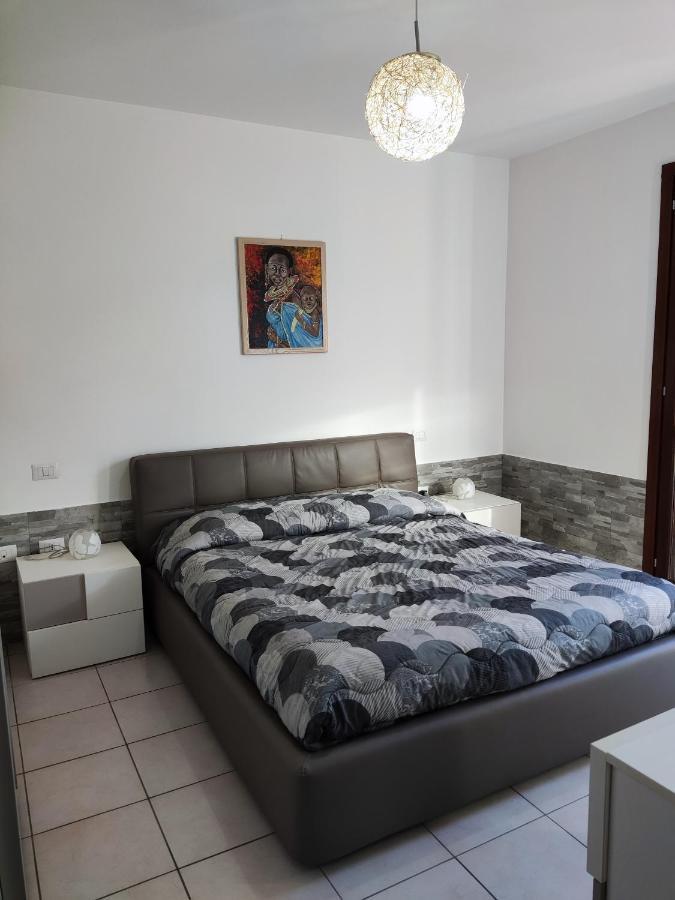 Vico Stazione Apartment Uta Exterior photo
